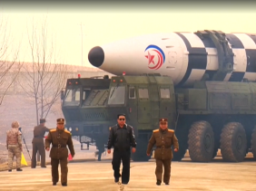 Hàn Quốc hoài nghi vụ thử 'tên lửa quái vật' của Triều Tiên