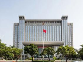 Công ty bị phạt vì sa thải thai phụ ngủ gật