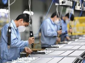 Thu nhập người lao động Việt Nam đồng loạt tăng 1 triệu đồng