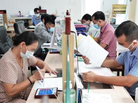 Từ ngày 15.6, người dân TP.HCM ra phường gần nhất trích lục kết hôn, khai sinh