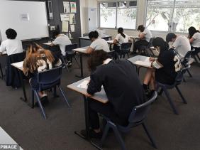 Dịch COVID-19 lan mạnh, nhiều trường học tại Australia phải đóng cửa vì thiếu giáo viên