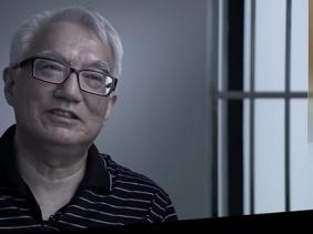 Quan tham nhận vàng thỏi quá nặng khiến cấp dưới run sợ, liên tiếp "lũng đoạn" bầu cử