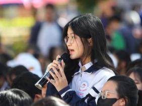 Hoang mang với tổ hợp môn xét tuyển 'lạ'