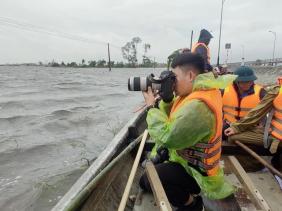 Người làm báo nóng lòng chờ cơ chế lương mới