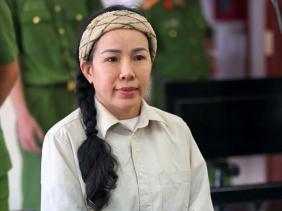 Đinh Thị Lan lĩnh án 21 tháng tù vì xúc phạm vợ chồng bà Phương Hằng