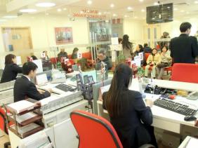 Quyết liệt thanh tra ngân hàng bán chéo bảo hiểm