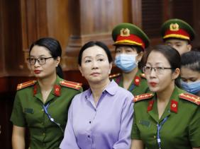 Hôm nay, phiên tòa xét xử vụ án Vạn Thịnh Phát tiếp tục phần xét hỏi