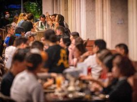 Singapore: Cuộc sống trở lại “gần như bình thường” sau khi nới lỏng hạn chế COVID-19