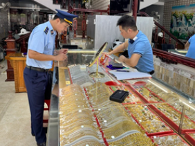 Liên tiếp phát hiện sai phạm tại các doanh nghiệp kinh doanh vàng