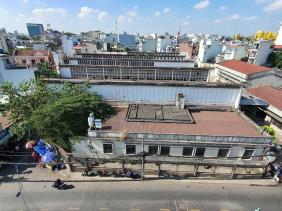 TP.HCM: Gian nan lấy đất công xây trường học