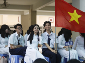 Học sinh TP.HCM dự kiến được nghỉ Tết Nguyên đán 2026 hai tuần
