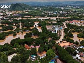 Thái Lan hứng mưa kỷ lục 300 năm, Malaysia sơ tán hàng vạn dân vì lụt