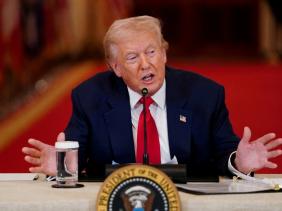 Cử tri Mỹ không hài lòng với ông Trump về vấn đề nhập cư, giá cả và Iran
