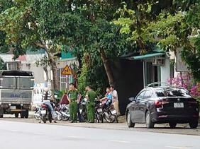 Khám xét khẩn cấp nhà riêng của facebooker chuyên kêu gọi từ thiện tại Điện Biên