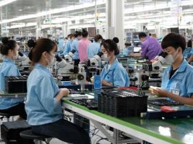 Tăng lương tối thiểu từ 1.1.2026