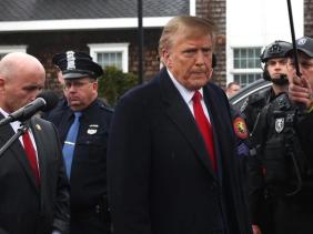 Tài sản của ông Trump giảm 1 tỉ USD trong một ngày