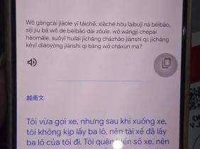 Tìm được ba lô chứa 100.000 nhân dân tệ của khách Trung Quốc bỏ quên trên taxi