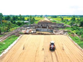 Thiếu cát tại nhiều công trình đường cao tốc: Điều chỉnh giải pháp thiết kế, biện pháp thi công
