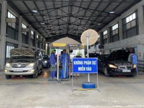 Lên phương án xử lý tình trạng ùn tắc đăng kiểm