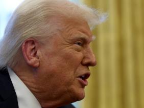 Tỉ lệ ủng hộ Tổng thống Trump trong công chúng Mỹ giảm mạnh