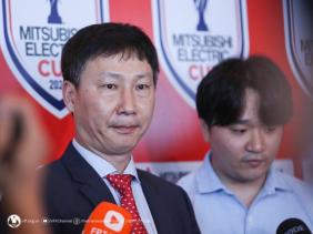 Khi ông Kim Sang-sik phải phòng thủ bằng sự an toàn