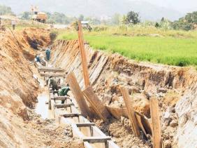 Bao giờ dự án thủy lợi 90 tỉ thôi 'hành' dân?