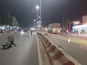 Tai nạn liên hoàn giữa 3 xe máy, 5 người thương vong