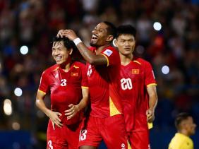 Chính thức đội tuyển Việt Nam tiếp tục thăng hạng FIFA: Xếp trên Malaysia, Indonesia lo sốt vó