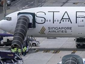Thủ tướng Singapore cam kết điều tra vụ máy bay gặp nhiễu động chết người