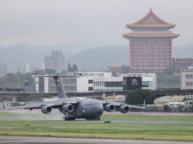 Trung Quốc trừng phạt Boeing vì vấn đề Đài Loan