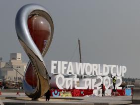 World Cup 2022: Cấm bán đồ uống có cồn quanh các sân vận động Qatar