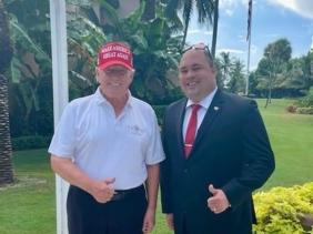 Tiết lộ bất ngờ từ ‘nhân viên số 5’ về tài liệu mật của ông Trump