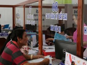 Từ hôm nay, người dân không cần phải xuất trình giấy tờ đã tích hợp trên VNeID