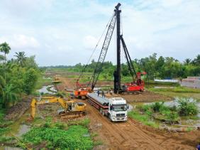 Cao tốc Châu Đốc - Cần Thơ - Sóc Trăng qua An Giang: Giao mỏ cát cho nhà thầu, vững tiến độ thi công