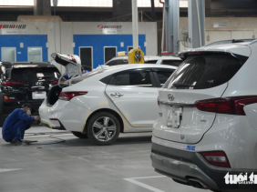 Bộ Công Thương ủng hộ giảm 50% lệ phí trước bạ ô tô đến hết năm nay