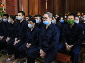 Vì sao vợ Nguyễn Thái Luyện chỉ đạo rút 13 tỷ đồng sau khi chồng bị bắt?