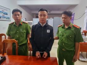Về quê ăn Tết, 1 giám đốc công ty bất động sản bị bắt