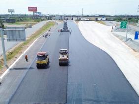 Ứng dụng bê tông nhựa rỗng thoát nước tại Vành đai 3 TP.HCM: Bước tiến mới cho mặt đường an toàn trong điều kiện mưa nhiều