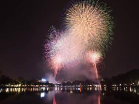 Chi tiết thời gian, địa điểm bắn pháo hoa dịp Tết Dương lịch 2026 và Tết Nguyên đán Bính Ngọ ở Hà Nội