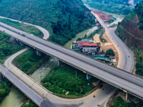 Đầu tư hơn 1000 tỷ đồng kết nối cao tốc Nội Bài - Lào Cai và Tuyên Quang - Phú Thọ