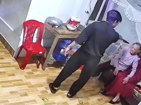 Diễn biến mới nhất vụ con trai đánh gãy tay mẹ mùng 3 Tết