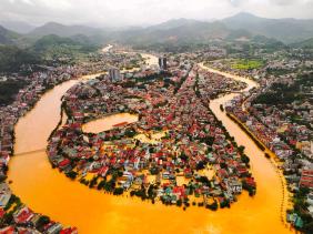 Dự báo Biển Đông sắp đón bão 16, nguy cơ gây ra đợt mưa to từ Huế đến Khánh Hòa