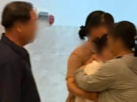 Giải cứu 2 thiếu nữ bị "bắt cóc online" lừa vào nhà nghỉ, đòi tiền chuộc