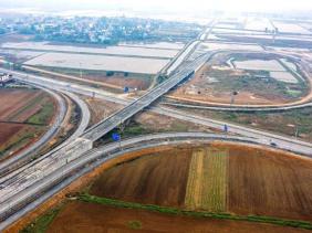 Huy động nguồn vốn nào để làm xong 5.000km cao tốc vào năm 2030?