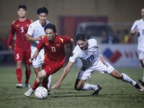 HLV Troussier dùng cách nào để thắng Philippines?