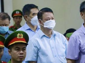 Nhận 'quà Tết' 5 tỉ, cựu bí thư Lào Cai hầu tòa