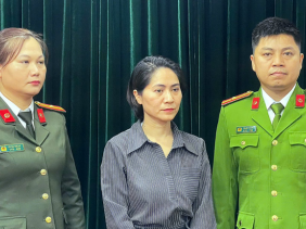 Nóng: Bắt giám đốc công ty tổ chức chương trình "Về đây bốn cánh chim trời"