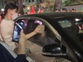 Công an làm việc với 3 người trong clip đánh ghen gây náo loạn phố phường Hà Nội