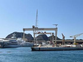 Tịch thu du thuyền giới tài phiệt Nga, EU gặp bài toán hóc búa không ngờ