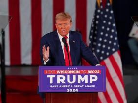 Ông Trump tung sức giữa cục diện sít sao